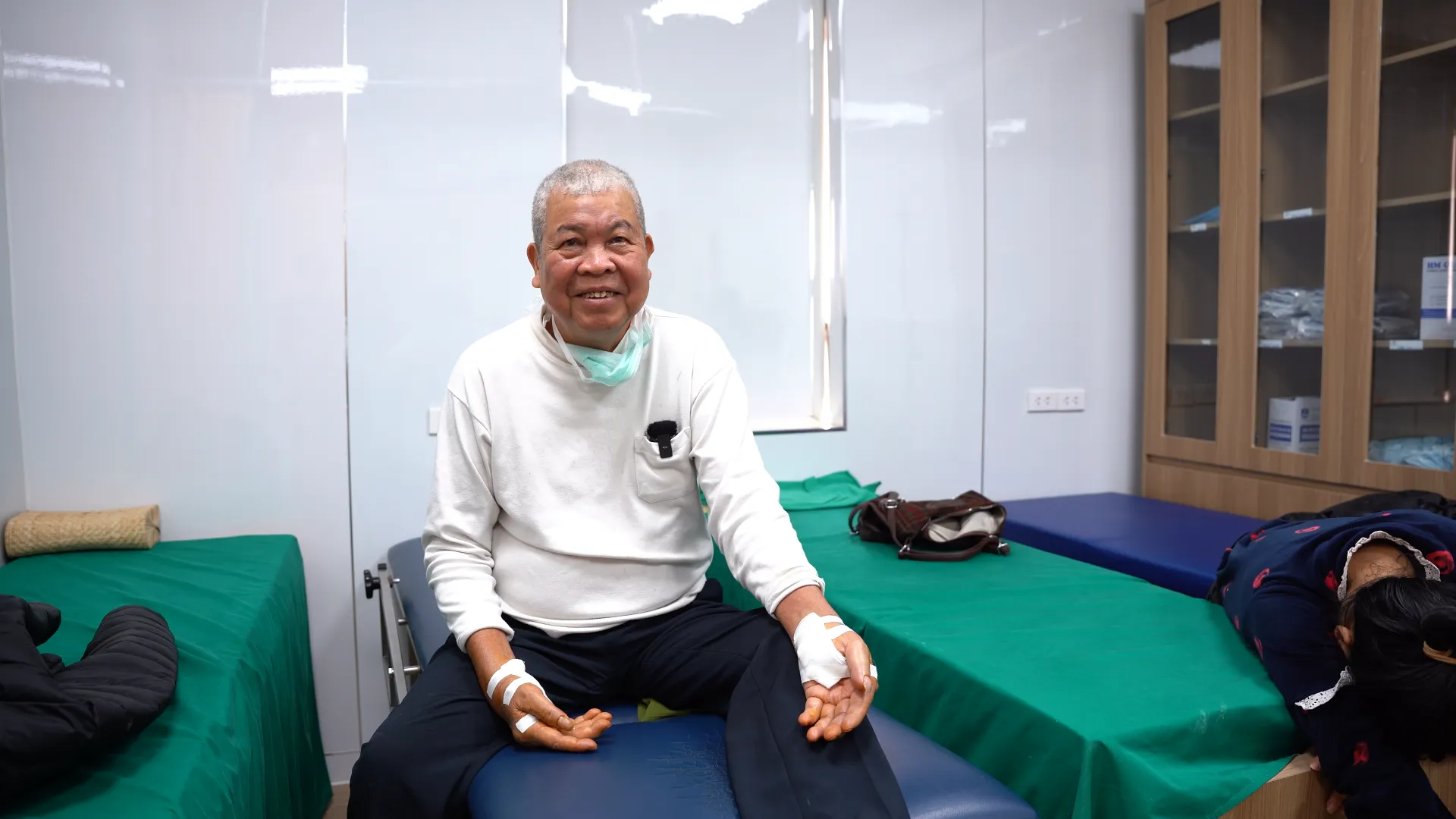 Điều trị hội chứng ống cổ tay mức độ nặng ở bệnh nhân bị Gout